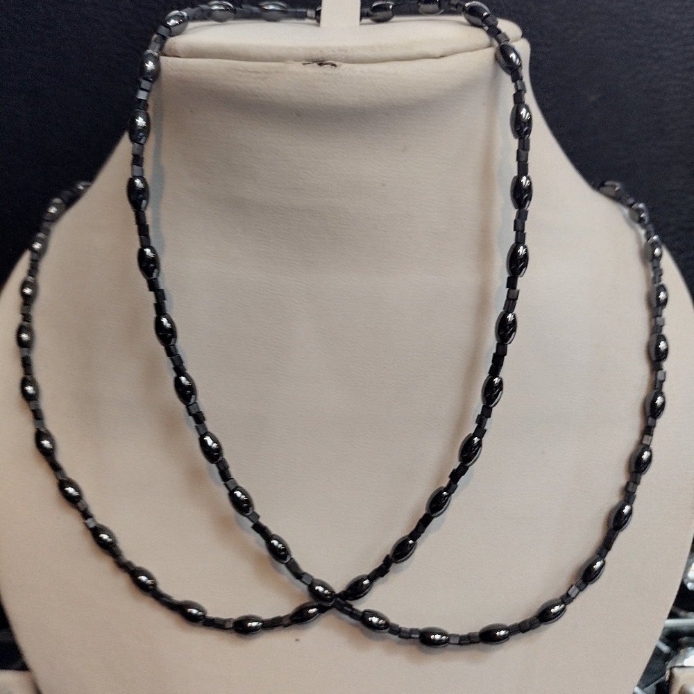 Moonbabies Necklace - Picture 2 of 4